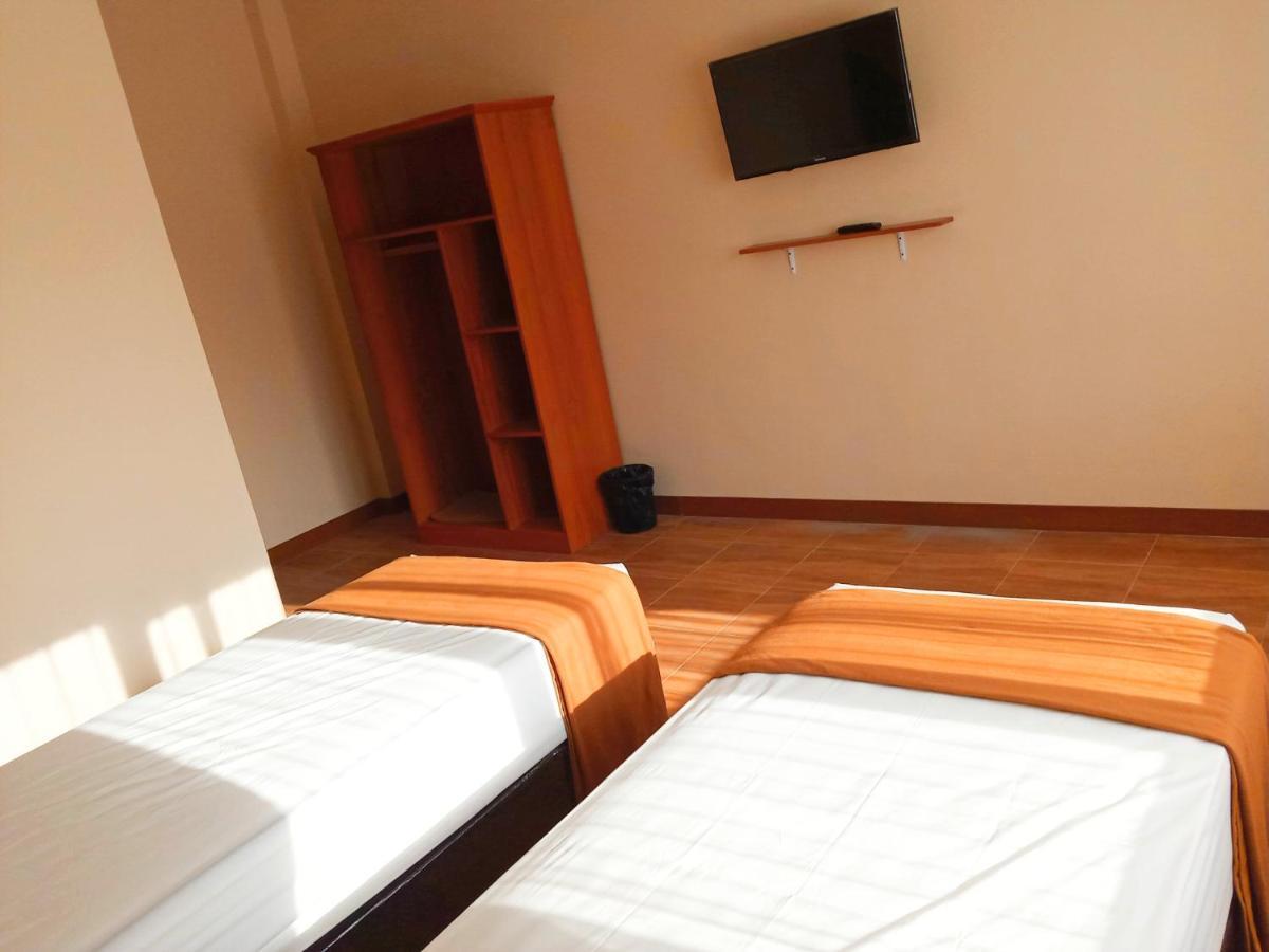 Bluefire Homestay Syariah Баньюванги Экстерьер фото