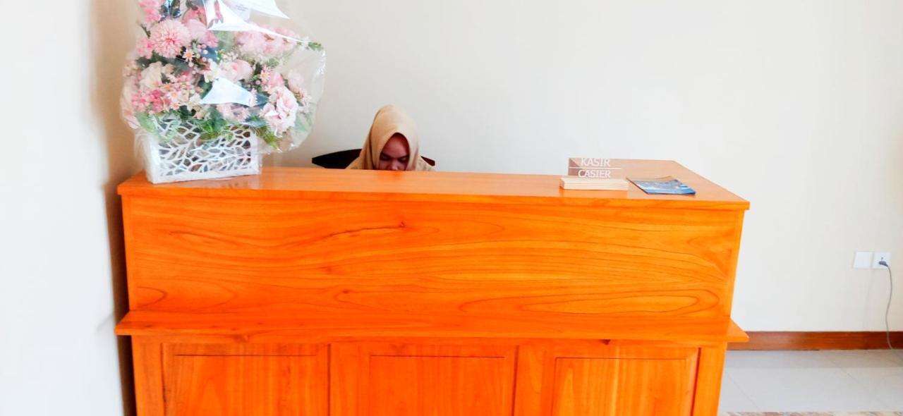 Bluefire Homestay Syariah Баньюванги Экстерьер фото
