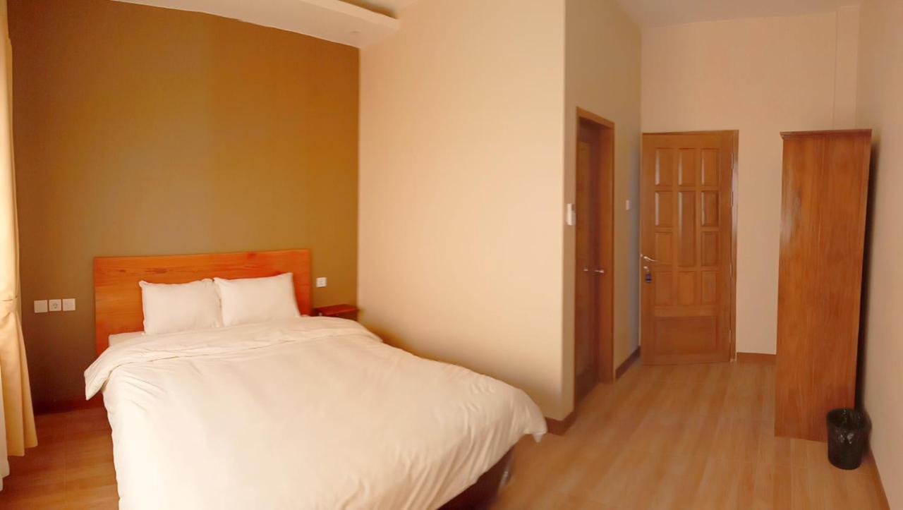 Bluefire Homestay Syariah Баньюванги Экстерьер фото